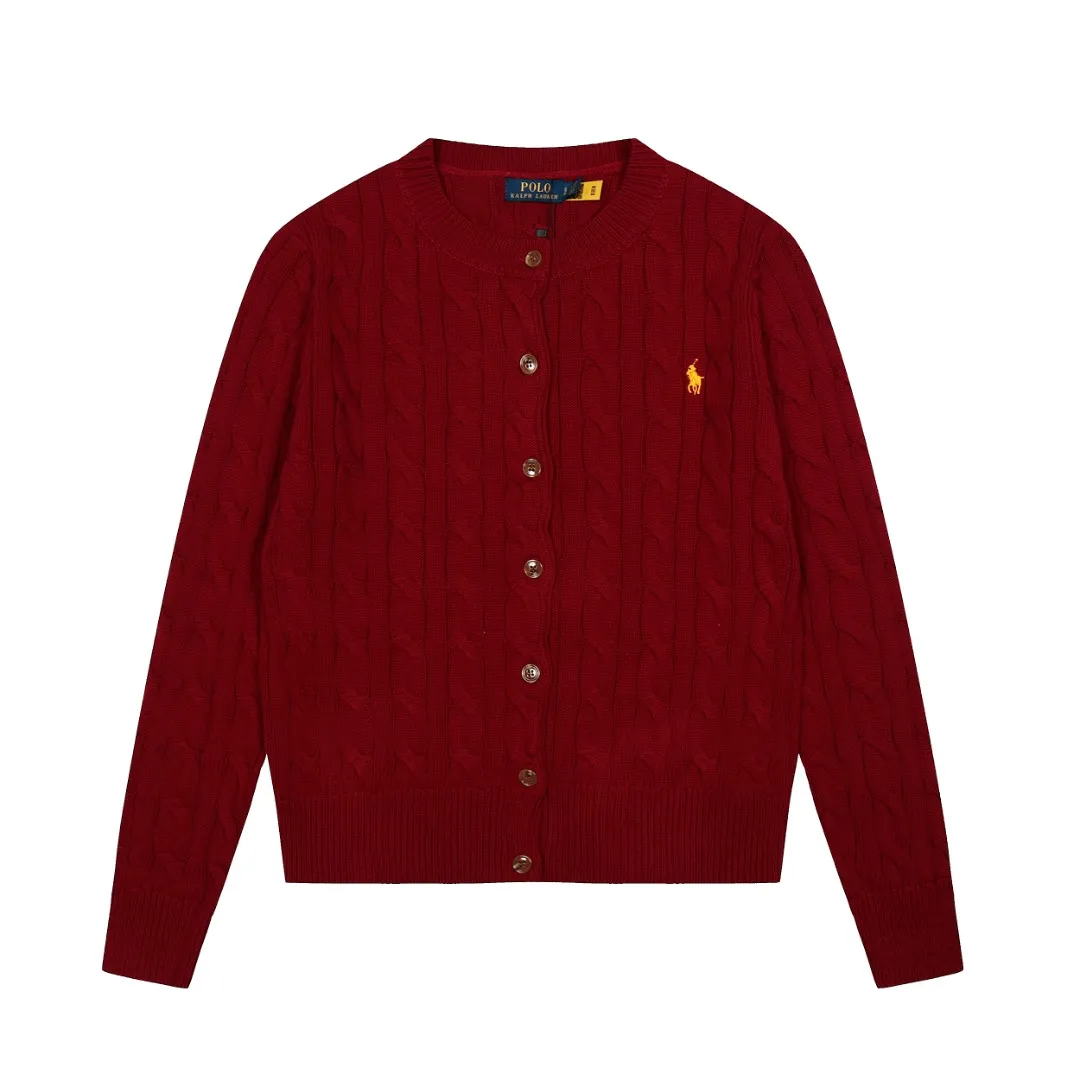 P230 Top quality" Style number: DS006# (not off the shelves all year round) [Ralph Lauren round neck solid color pony embroidery logo twist knitted cardigan] ✅Ralph Lauren Ralph Lauren classic basic versatile knitted cardigan jacket for all seasons ✅Main supplier platform live broadcast Wholesale entity Replacement if out of stock Not off the shelf ✅ZP quality 1:1 version Scan the code to enter the GF website Counter quality ✅Detailed quality The only one in Guangzhou Imported quality cotton yarn Focus on high-end, cost-effective, and good quality. Needless to say, the version is restored to the original version. The maximum size can be worn up to 160 pounds. Loose, comfortable and stress-free. ✅The upper body is simple and easy to match. A must-have for goddess ootd. Good-looking clothes are never picky. Must-have items in goddess wardrobe. Size: S- Navy blue white label Navy blue red label